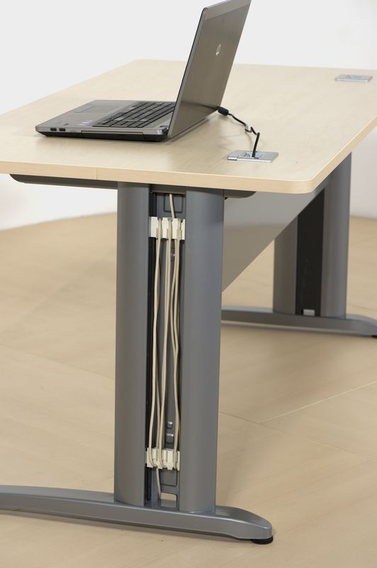 Bureaux compacts 90° asymétriques avec convivialité et caisson hauteur de bureau – CORIAL – Image 5